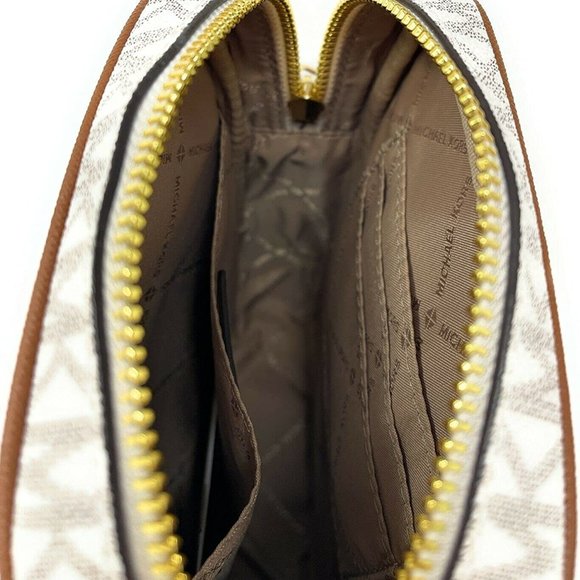 Michael Kors Vanilla Signature Logo Jet Set Travel Medium Crossbody - Picture 2 of 4